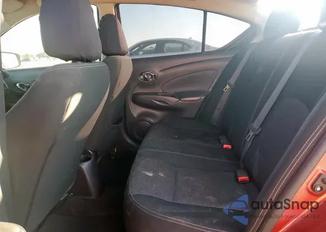 2017 Nissan Versa S z USA, uszkodzony, nr VIN 3N1CN7AP5HL863865